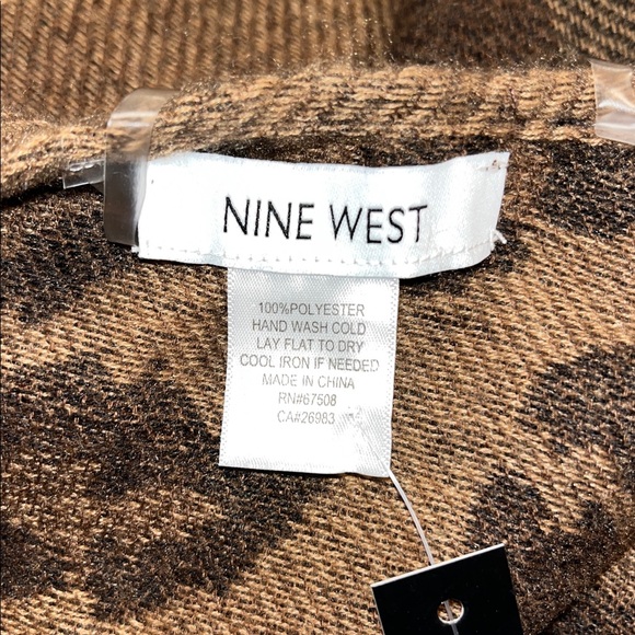 🆕 NINE WEST Reversible Rauna Brown Plaid Animal Print One Size - Picture 14 of 14